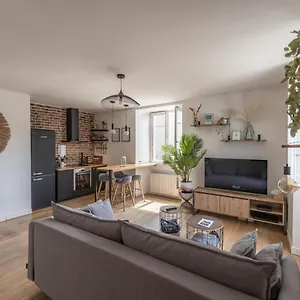 Apartment T2 - Vue Imprenable Sur La Cathedrale Quimper