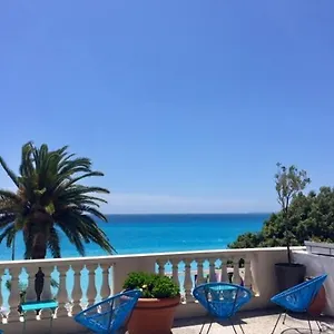 Cresp Hotel